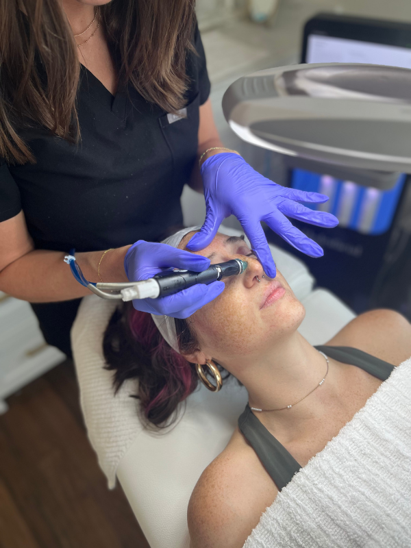 hydra facial